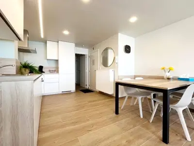 DiningRoom