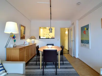 DiningRoom