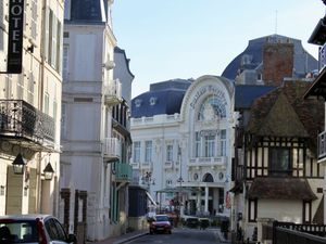 23854207-Ferienwohnung-3-Deauville-300x225-5