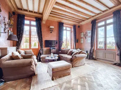 Ferienwohnung für 7 Personen (70 m²) in Deauville 1/10