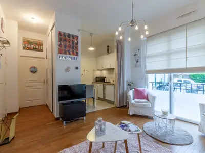 Ferienwohnung für 3 Personen (27 m²) in Deauville 6/10