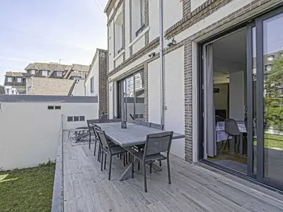 Ferienwohnung für 19 Personen (360 m²) in Deauville 5/10