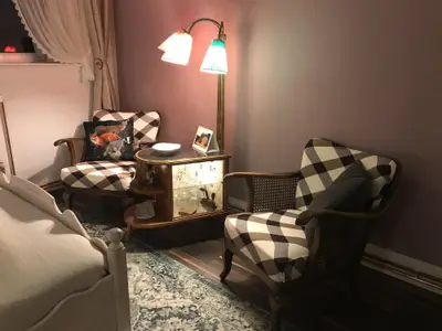 FW Dachsbau Sitzecke im Schlafzimmer