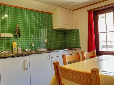 Ferienwohnung Rumein Cajochen - Küche