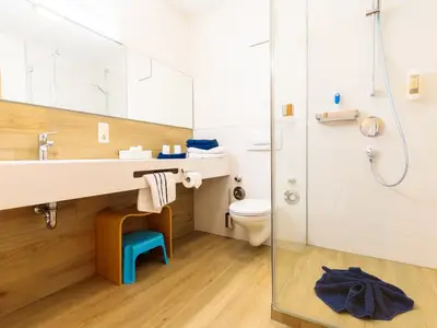 franzenhofmarkhart-sommerwiese-florianfahlenbock-web-final-20