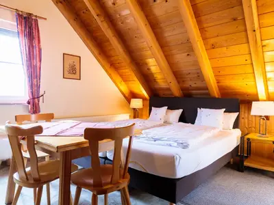 franzenhofmarkhart-schwalbennest-florianfahlenbock-web-final-2