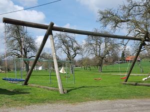 22181301-Ferienwohnung-4-Deggenhausertal-300x225-3