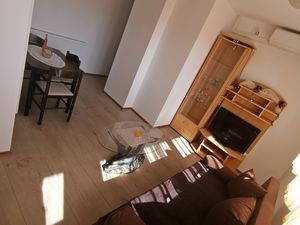 23548008-Ferienwohnung-3-Delnice-300x225-1