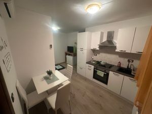 23548009-Ferienwohnung-3-Delnice-300x225-0