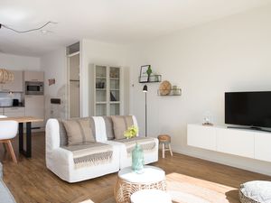 21541813-Ferienwohnung-4-Den Haag-300x225-5