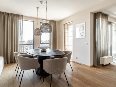 DiningRoom