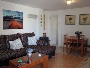 22103381-Ferienwohnung-4-Dénia-300x225-5