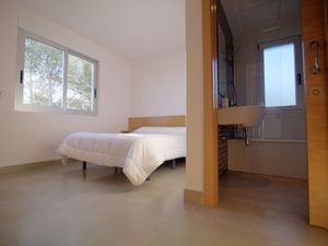 23018851-Ferienwohnung-5-Dénia-300x225-4