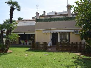 23704681-Ferienwohnung-4-Dénia-300x225-1