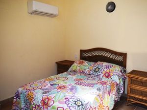 24016589-Ferienwohnung-6-Dénia-300x225-4