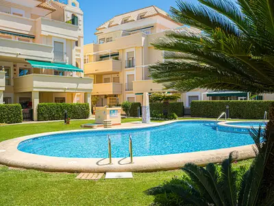 PoolOfHouse