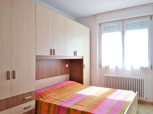 23377009-Ferienwohnung-4-Dervio-300x225-3