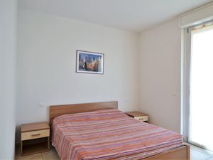 23379812-Ferienwohnung-5-Dervio-300x225-2