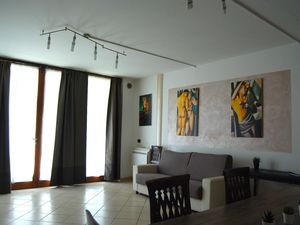 22441525-Ferienwohnung-7-Desenzano Del Garda-300x225-2