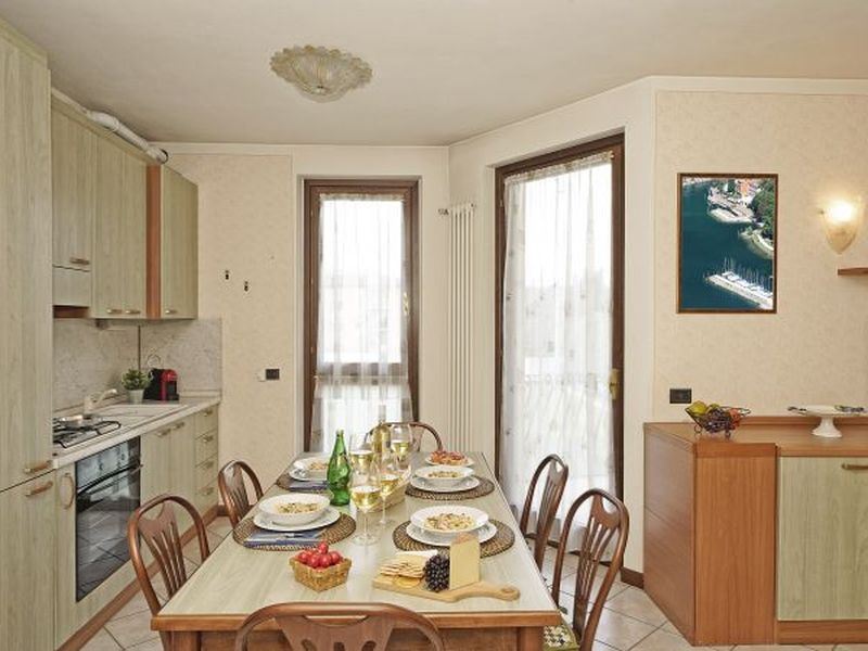 23670561-Ferienwohnung-4-Desenzano Del Garda-800x600-1