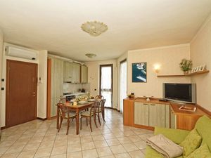 23670561-Ferienwohnung-4-Desenzano Del Garda-300x225-2