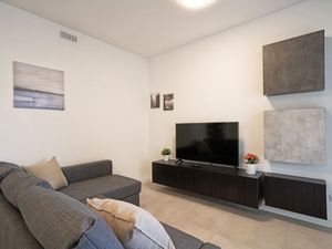 23674332-Ferienwohnung-6-Desenzano Del Garda-300x225-4