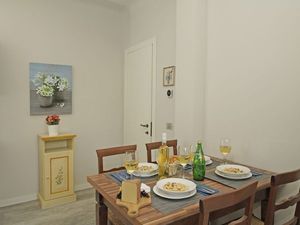 23692517-Ferienwohnung-5-Desenzano Del Garda-300x225-3