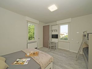 23692519-Ferienwohnung-4-Desenzano Del Garda-300x225-2