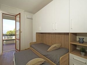 23993037-Ferienwohnung-5-Desenzano Del Garda-300x225-5