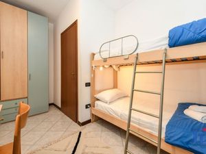 23544778-Ferienwohnung-6-Desenzano Del Garda-300x225-5