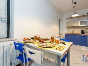 23544779-Ferienwohnung-4-Desenzano Del Garda-300x225-3