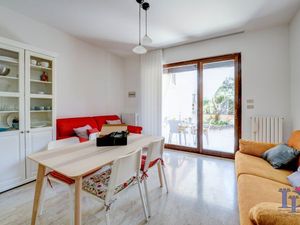 23543311-Ferienwohnung-4-Desenzano Del Garda-300x225-2