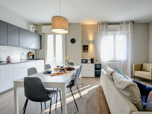 23544797-Ferienwohnung-5-Desenzano Del Garda-300x225-5