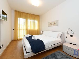 23969332-Ferienwohnung-5-Desenzano Del Garda-300x225-1