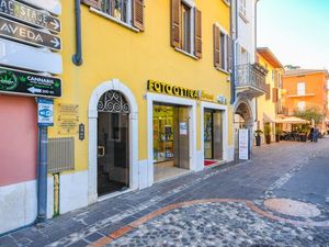 23525281-Ferienwohnung-3-Desenzano Del Garda-300x225-4