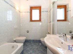 23869697-Ferienwohnung-4-Desenzano Del Garda-300x225-3