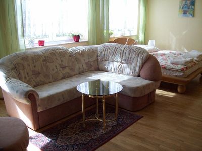 Couch im Wohn- und Schlafraum