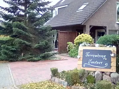 Ferienwohnung für 5 Personen (50 m²) in Detern 1/10