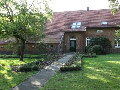 Ferienwohnung für 5 Personen (107 m²) in Detern 1/10