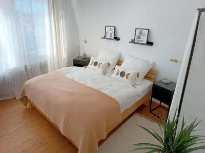 FeWo Kossinna - Schlafzimmer-1 2 20230505