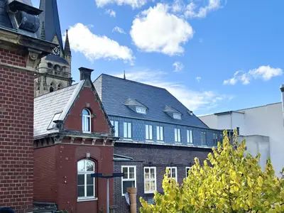 Blick nach hinten zum Hof