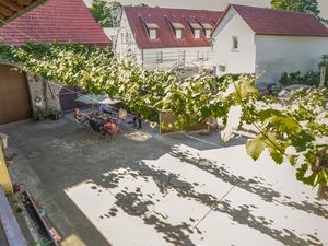 22141377-Ferienwohnung-2-Dettelbach-300x225-2