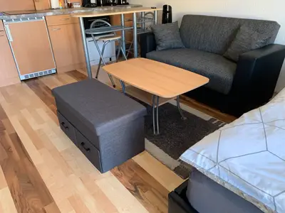 Photo, INSIDE, OUTSIDE