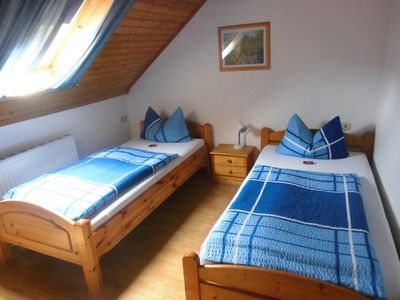 2) Schlafzimmer Ferienwohnung