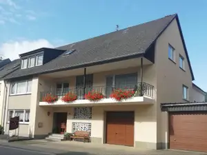 Ferienwohnung für 2 Personen in Detzem