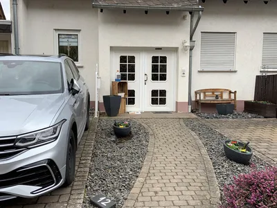 Außenansicht_Eingang