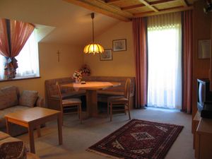 23773993-Ferienwohnung-2-Dienten Am Hochkönig-300x225-3