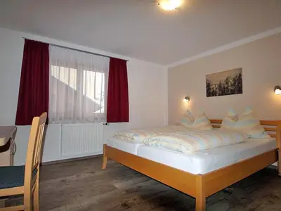 Ferienwohnung Kirchblick Schlafzimmer 2