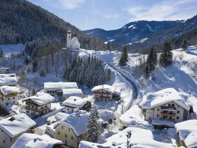 048-The Peak Winter 2019