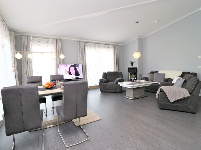 23885258-Ferienwohnung-4-Dierhagen (Ostseebad)-800x600-0